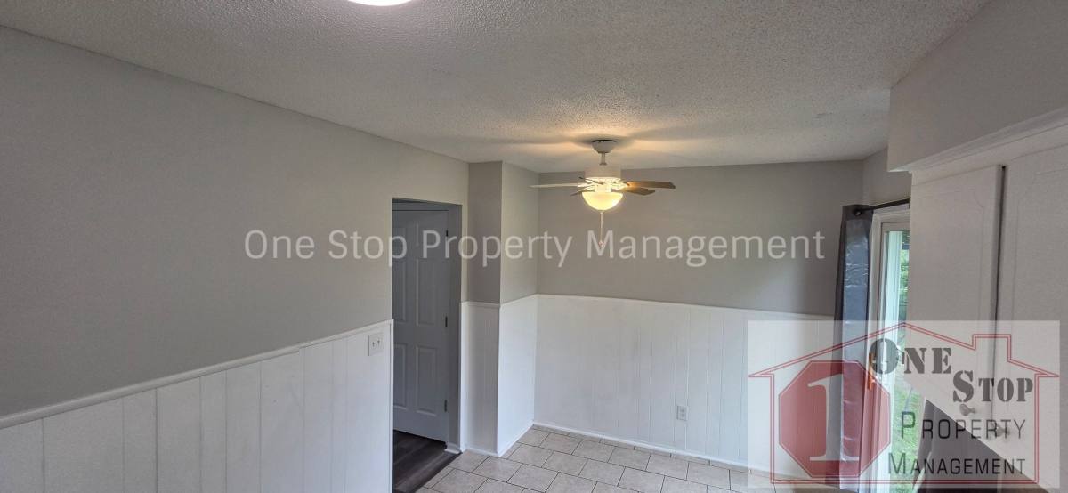 House for rent at 18905 E 18th St N, Independence, MO 64058