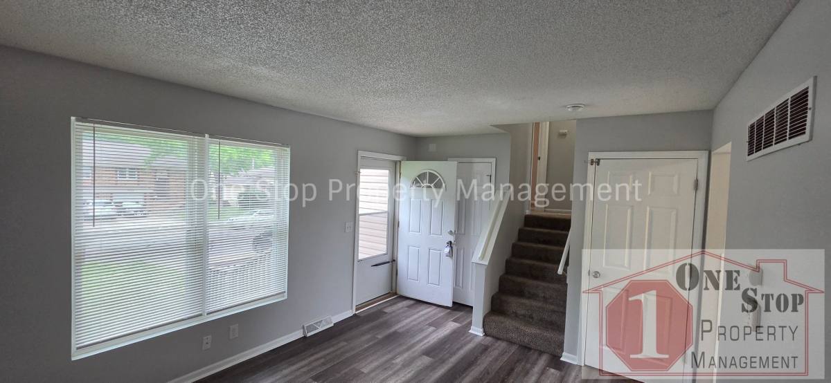 House for rent at 18905 E 18th St N, Independence, MO 64058