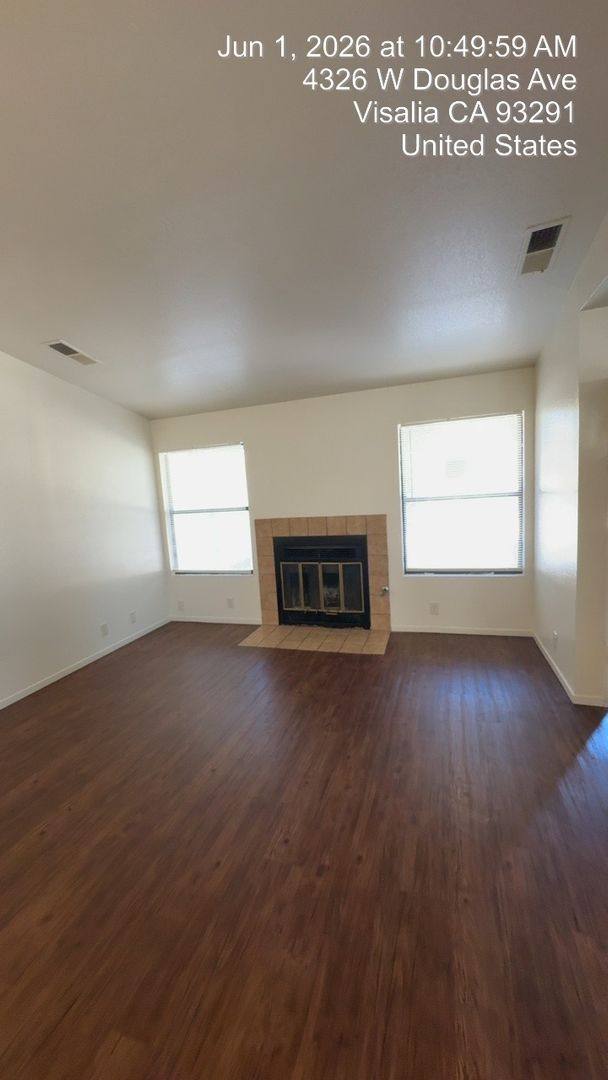 Apartment for rent at 4312-16 W Douglas Ave, Visalia, CA 93291