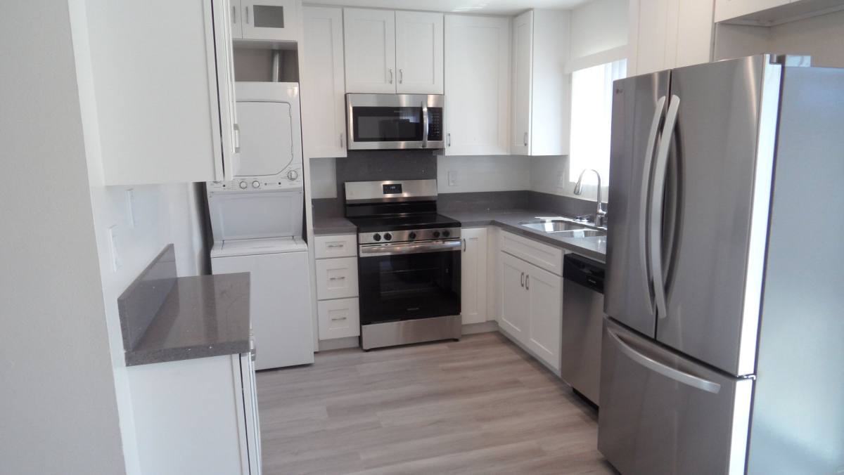 Apartment for rent at 1189 N Shattuck A-C, Orange, CA 92867