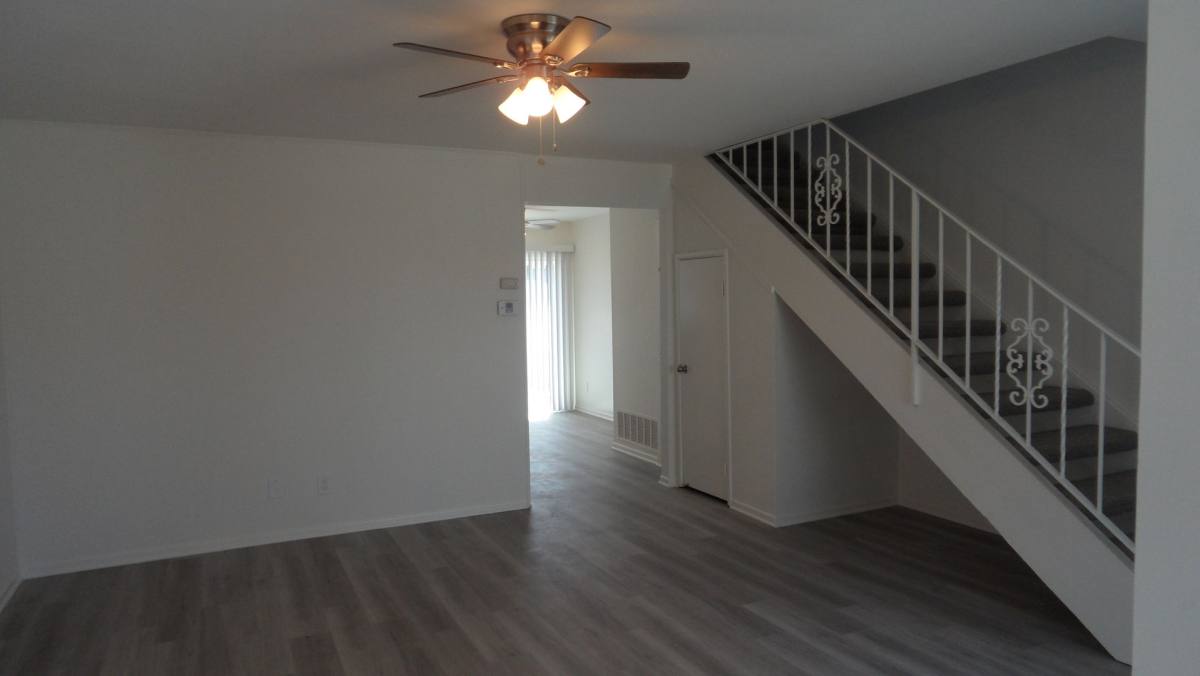 Apartment for rent at 1189 N Shattuck A-C, Orange, CA 92867