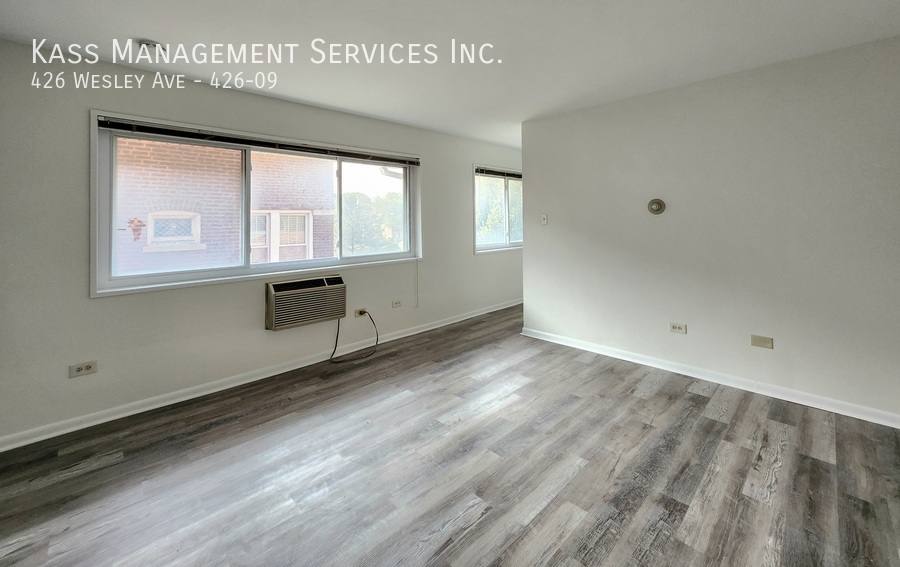 Apartment for rent at 426 Wesley Ave #9, Oak Park, IL 60302