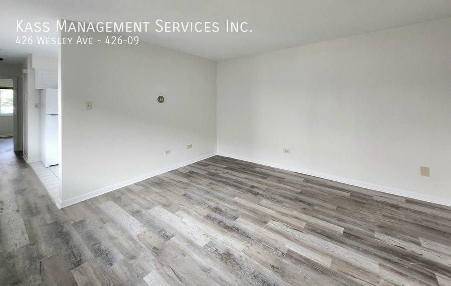 Apartment for rent at 426 Wesley Ave #9, Oak Park, IL 60302