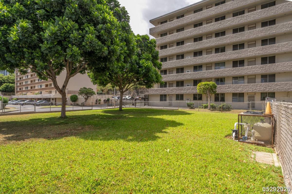 Condo for rent at 3121 Ala Ilima St, Honolulu, HI 96818