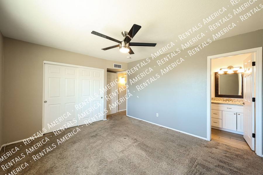 House for rent at 10627 S 44th St, Phoenix, AZ 85044