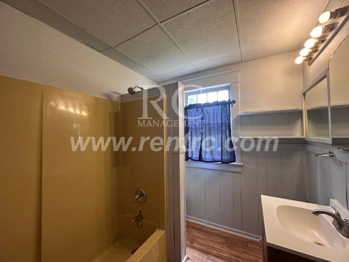House for rent at 917 Seminary, Danville, IL 61832