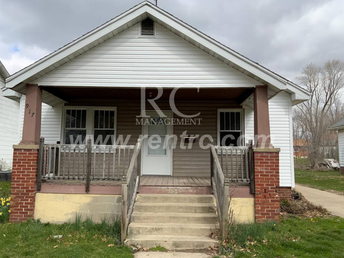 House for rent at 917 Seminary, Danville, IL 61832