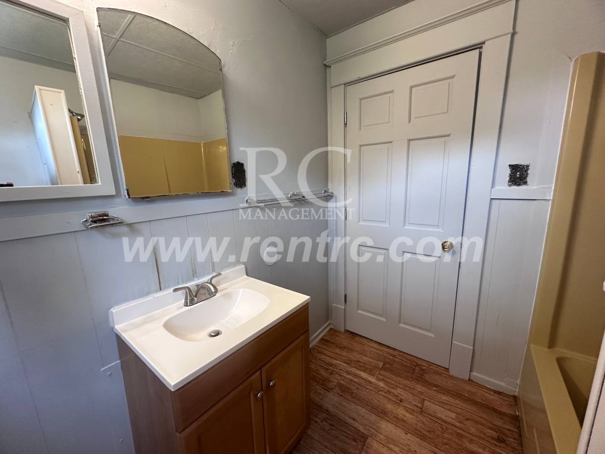 House for rent at 917 Seminary, Danville, IL 61832