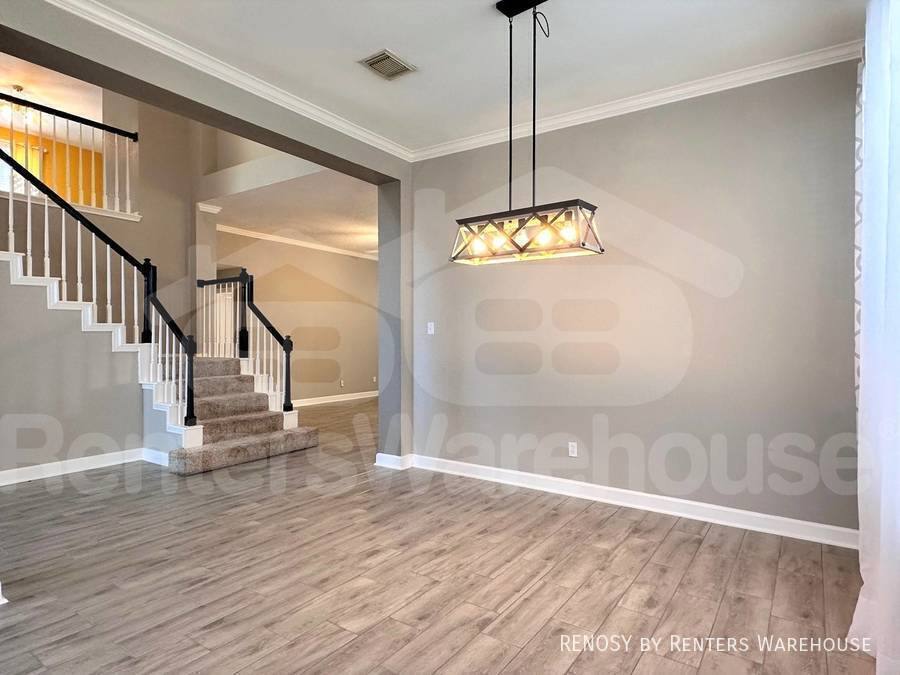 House for rent at 7319 Mountain Valley Dr, Houston, TX 77095