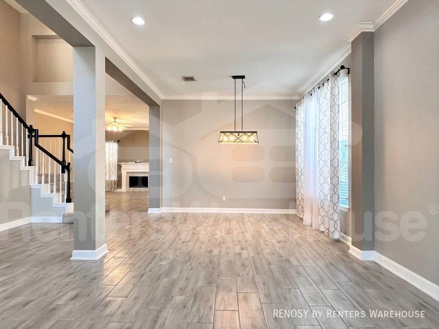 House for rent at 7319 Mountain Valley Dr, Houston, TX 77095