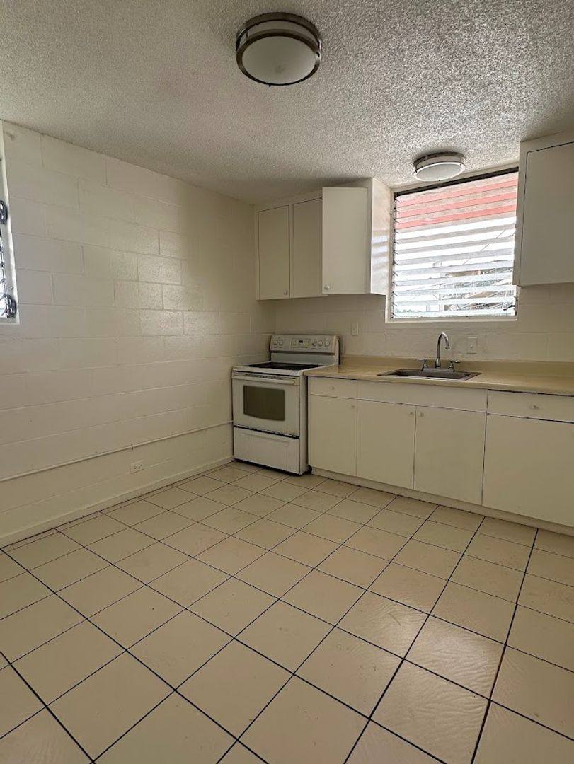Apartment for rent at 94-109 Pupuole Place, Waipahu, HI 96797