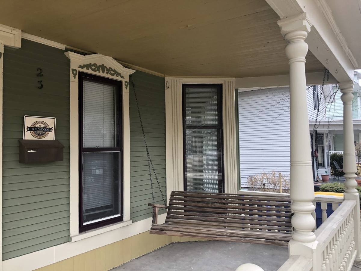 House for rent at 23 Grand NE, Grand Rapids, MI 49503