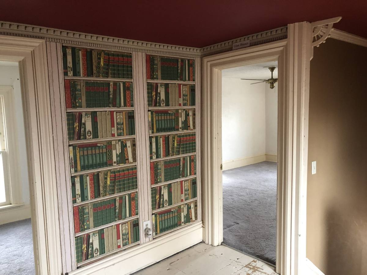 House for rent at 23 Grand NE, Grand Rapids, MI 49503