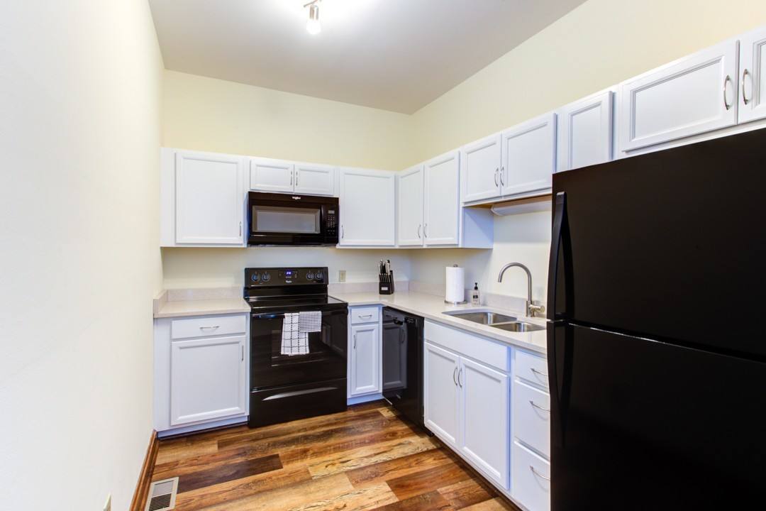 Apartment for rent at 1320 SE 2nd St, Evansville, IN 47713