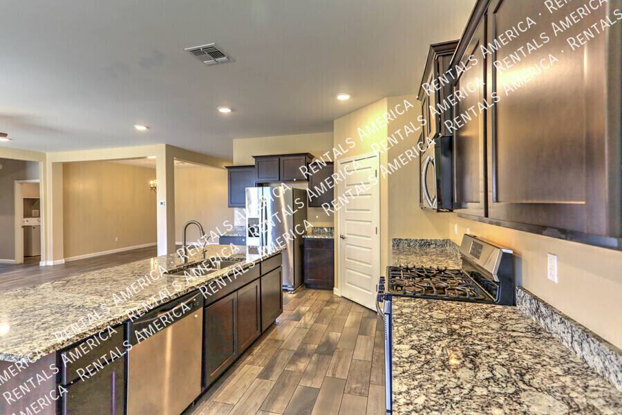 House for rent at 17741 S Silent Meadows Path, Sahuarita, AZ 85629