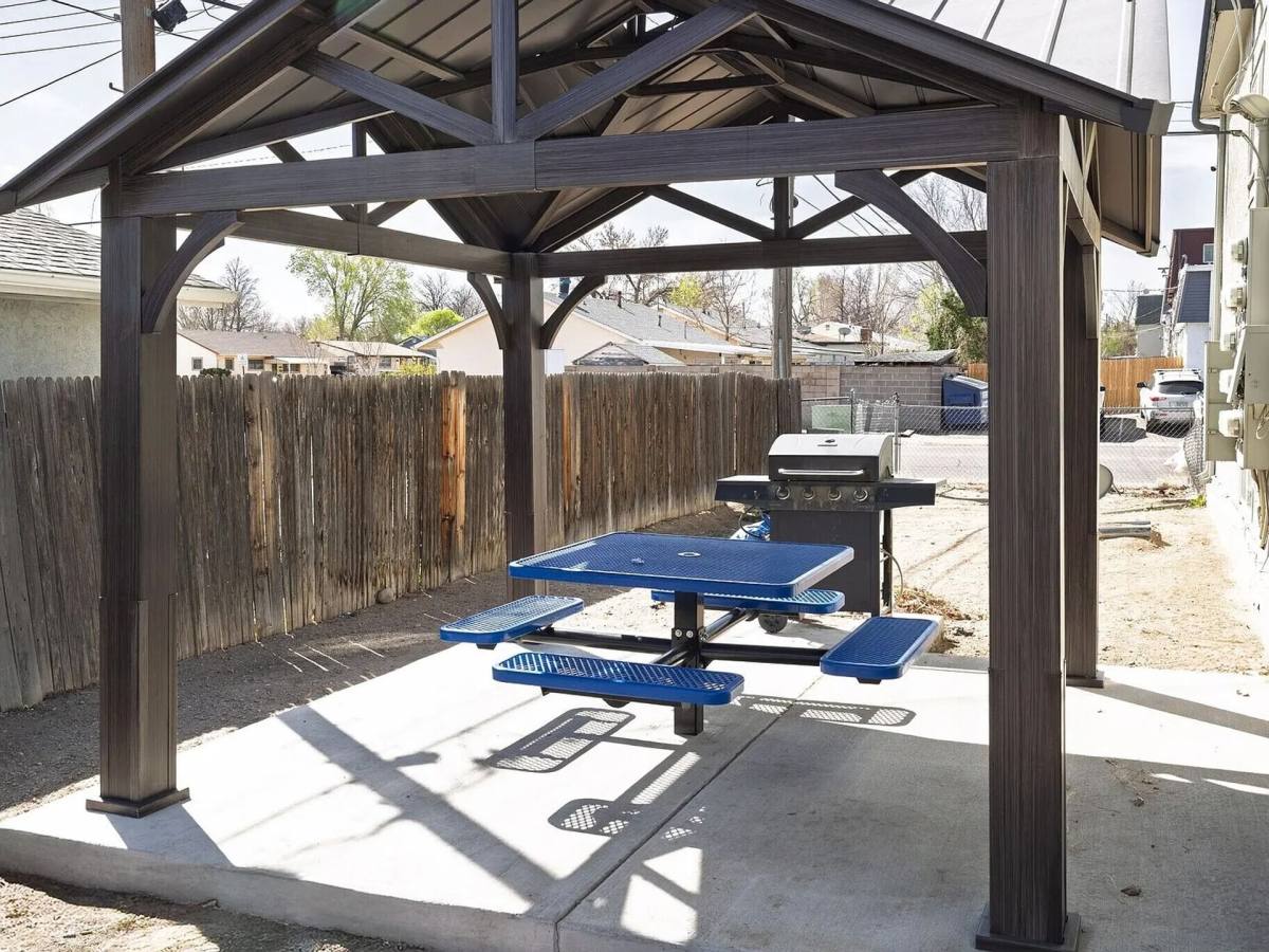 Apartment for rent at 1936 Vinewood Lane #5, Pueblo, CO 81005