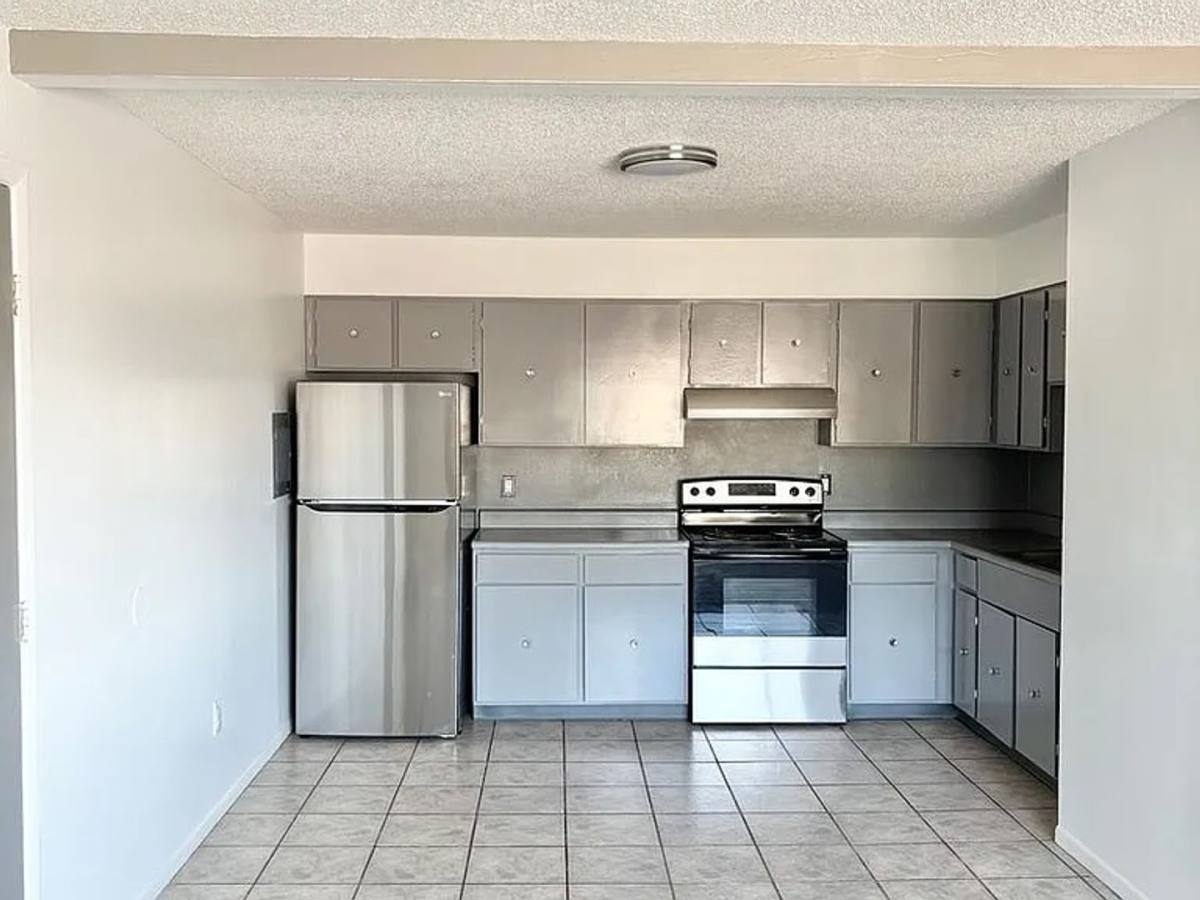 Apartment for rent at 1936 Vinewood Lane #5, Pueblo, CO 81005
