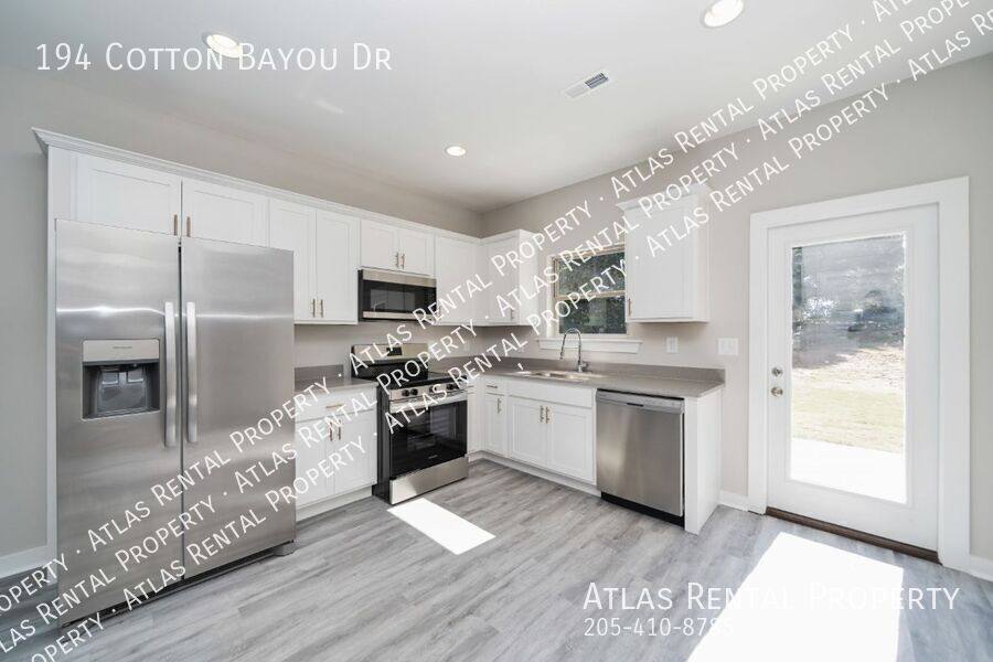 House for rent at 194 Cotton Bayou Dr, Meridianville, AL 35759
