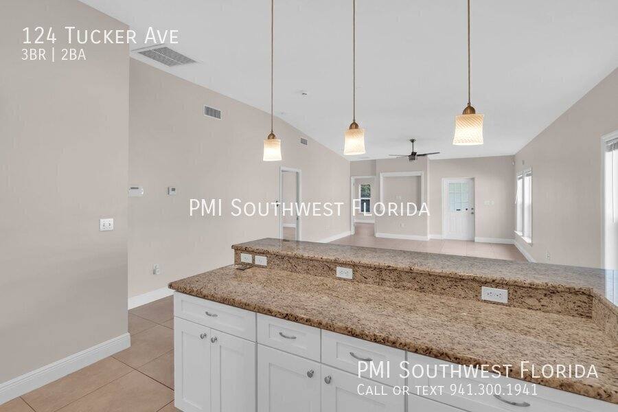 House for rent at 124 Tucker Ave, Sarasota, FL 34232
