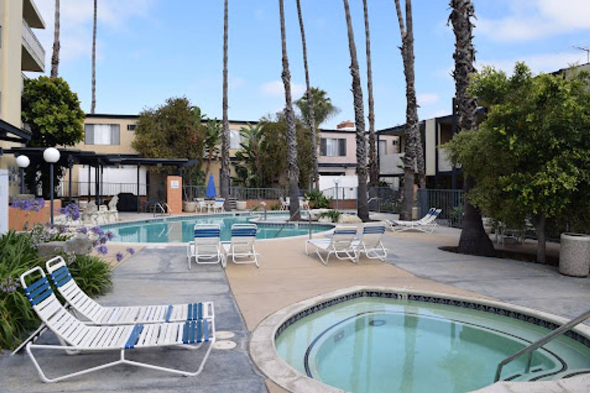 Apartment for rent at 3142 Newton St, Torrance, CA 90505