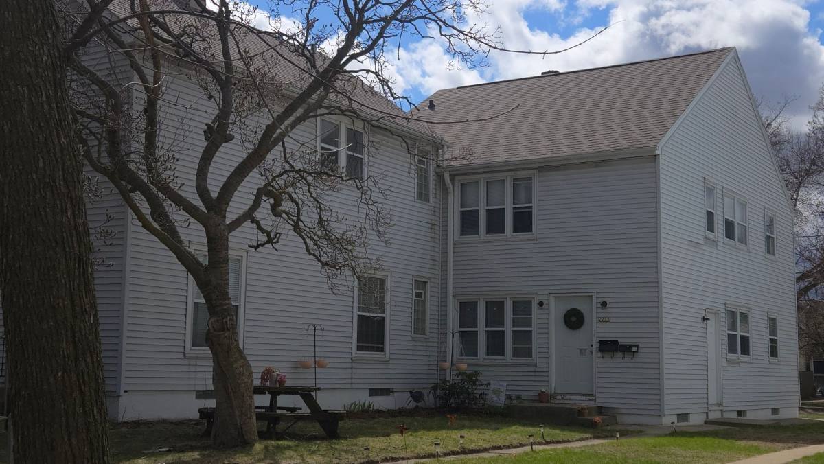 Apartment for rent at 2233-35 S Mound St, Milwaukee, WI 53207