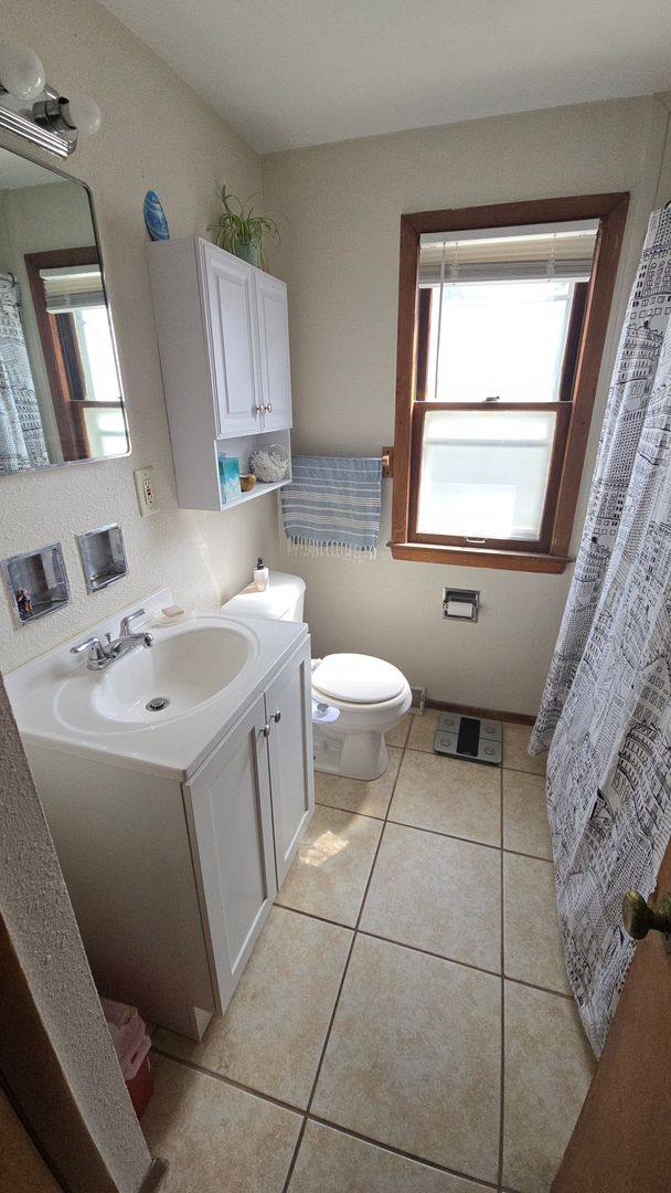 Apartment for rent at 2233-35 S Mound St, Milwaukee, WI 53207