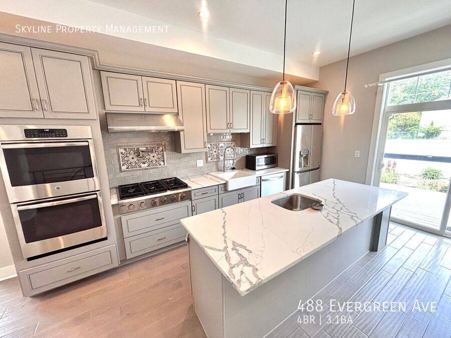 House for rent at 488 Evergreen Ave, Philadelphia, PA 19128