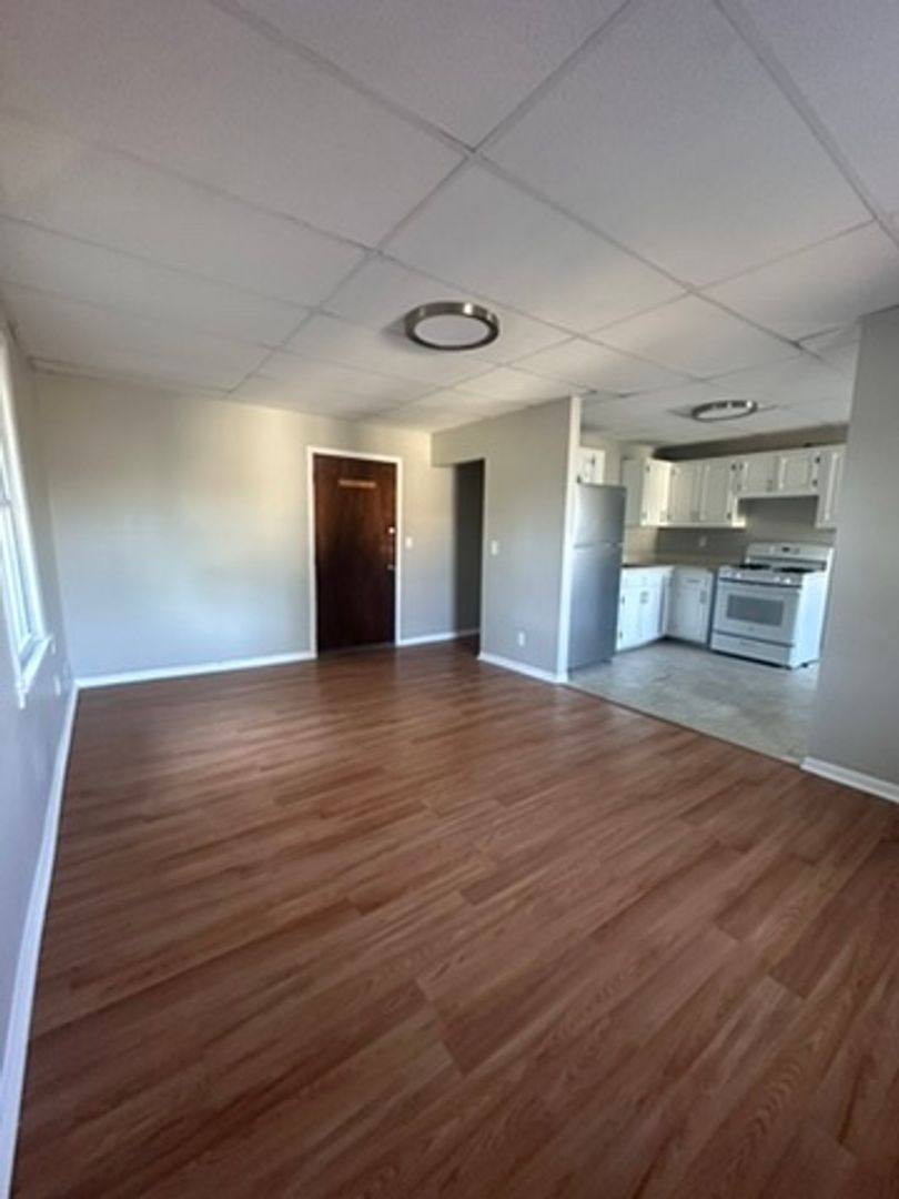 Apartment for rent at 5 Crescent St, Ansonia, CT 06401