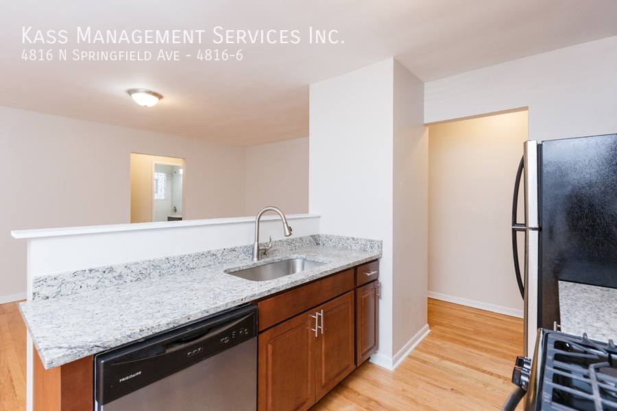 Apartment for rent at 4816 N Springfield Ave #6, Chicago, IL 60625
