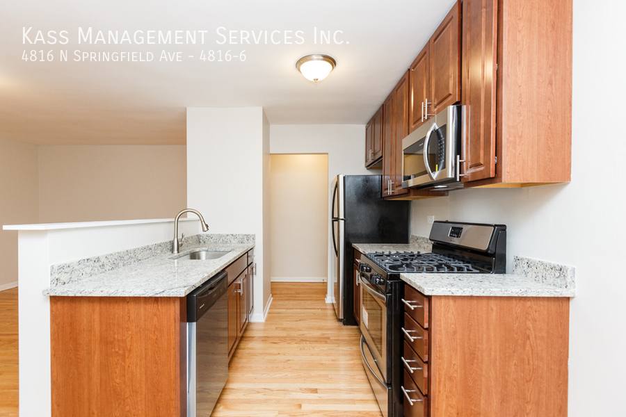 Apartment for rent at 4816 N Springfield Ave #6, Chicago, IL 60625