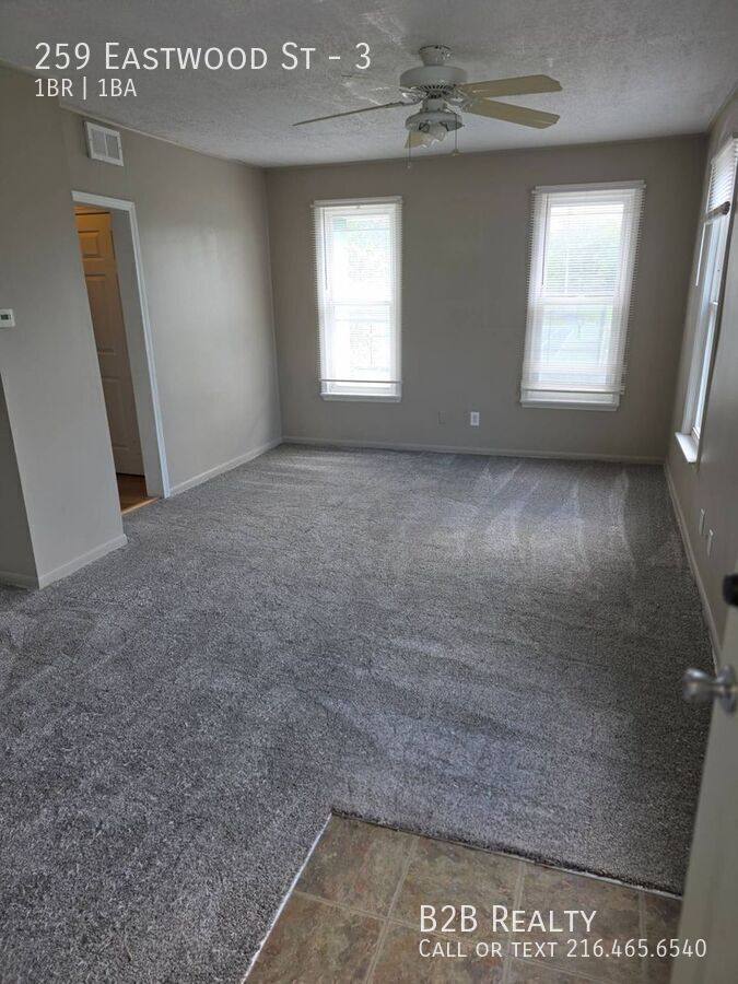 Apartment for rent at 259 Eastwood St #3, Geneva, OH 44041