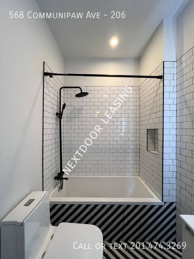Apartment for rent at 568 Communipaw Ave #206, Jersey City, NJ 07304