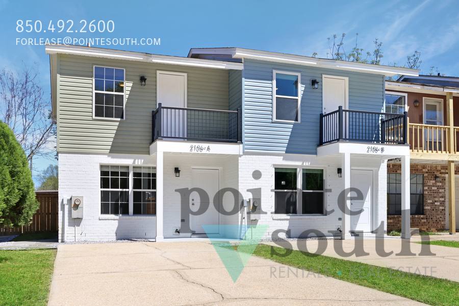 Townhouse for rent at 2106 Schwab Court #B, Pensacola, FL 32504