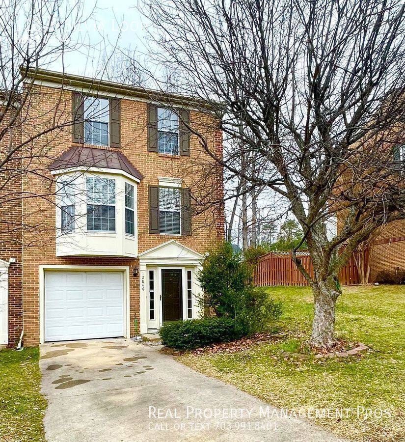Townhouse for rent at 12846 Silvia Loop, Woodbridge, VA 22192