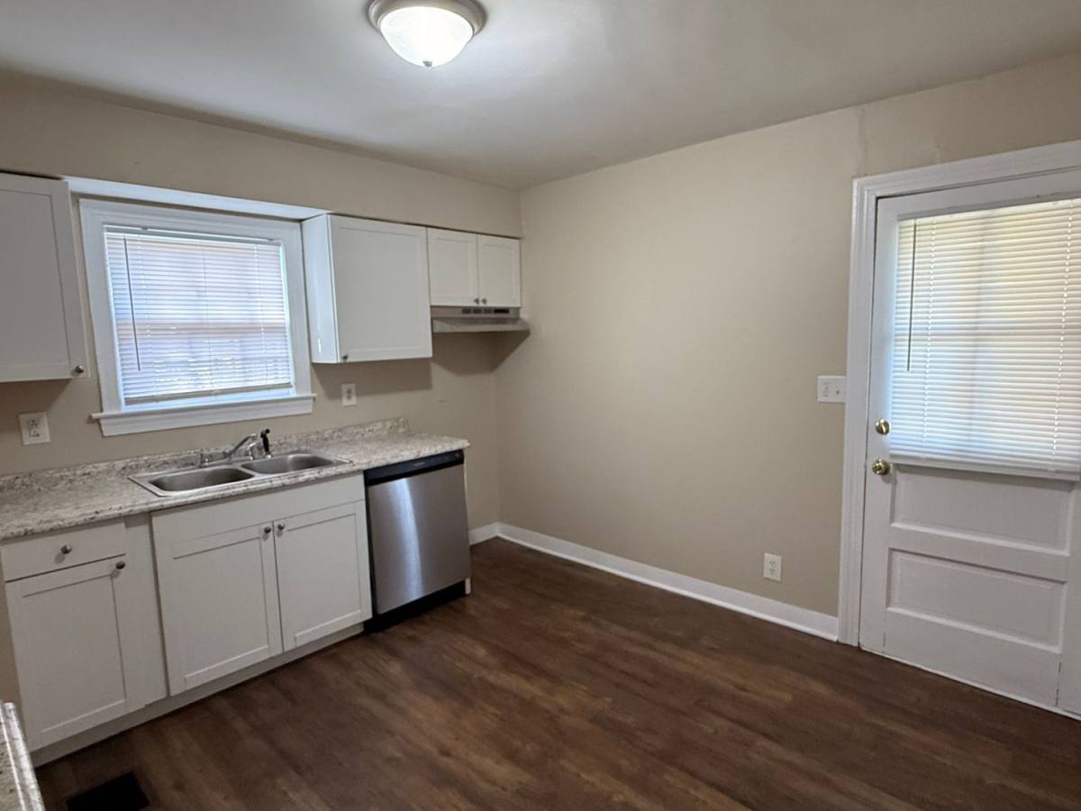 House for rent at 4004 Carol Rd, Louisville, KY 40218