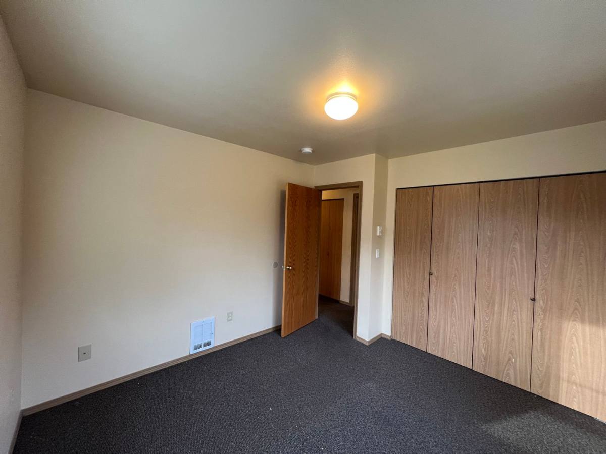 Apartment for rent at 1121 Humboldt St, Bellingham, WA 98225