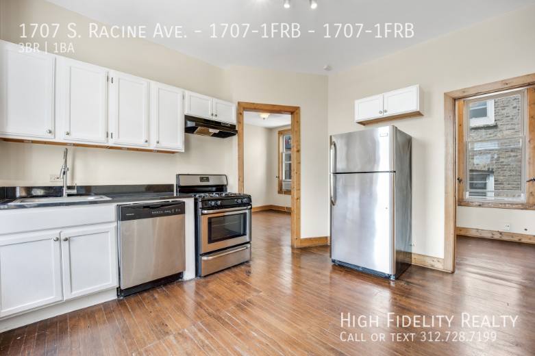 Apartment for rent at 1707 S Racine Ave #1FRB, Chicago, IL 60608