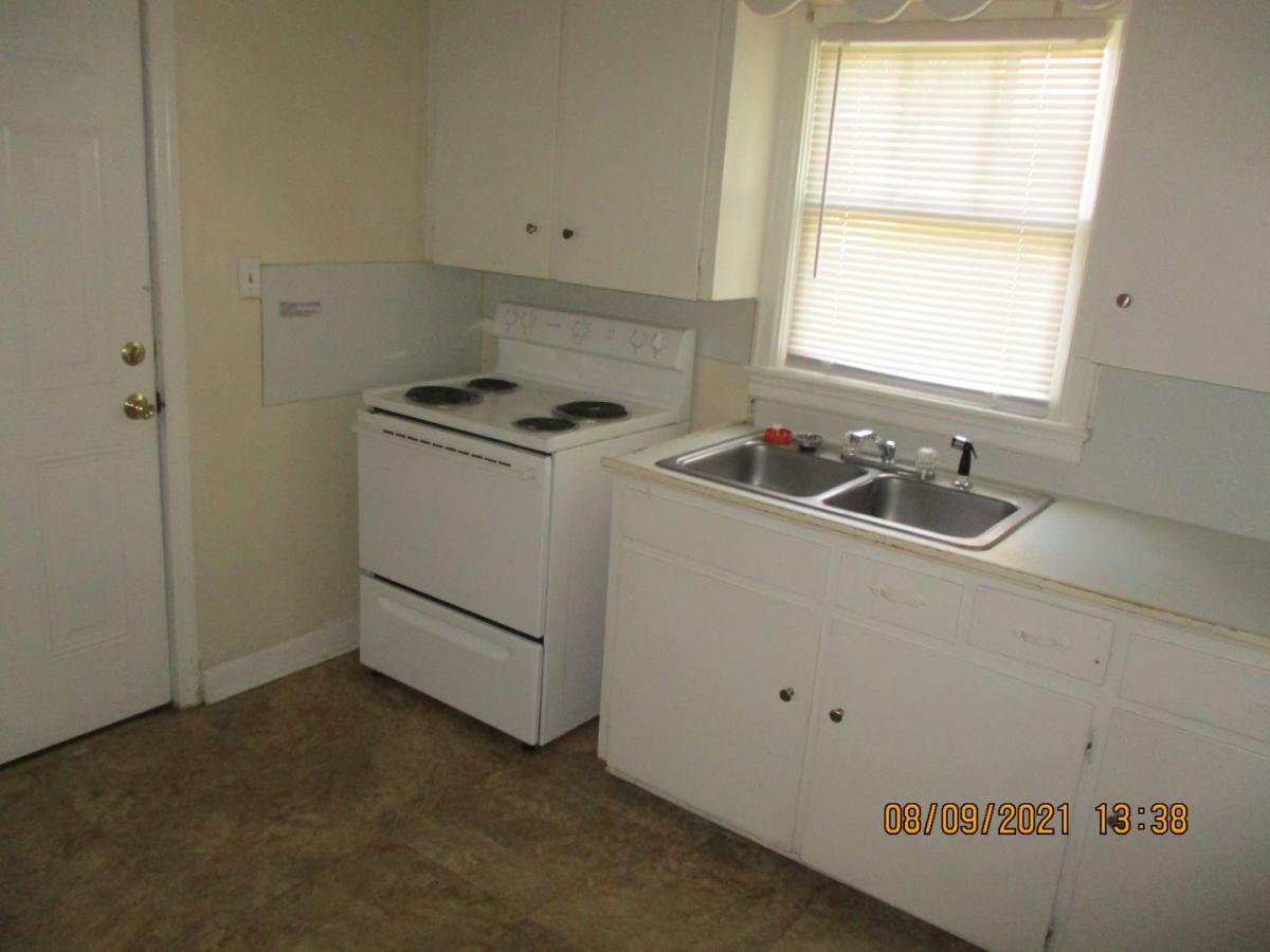 House for rent at 1214 Ninth Ave, Albany, GA 31707