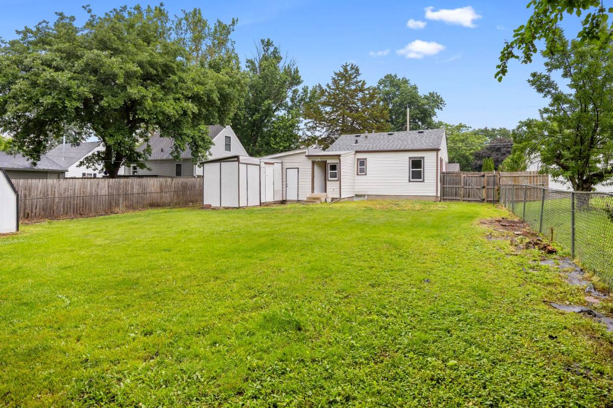 House for rent at 3934 54th St, Des Moines, IA 50310
