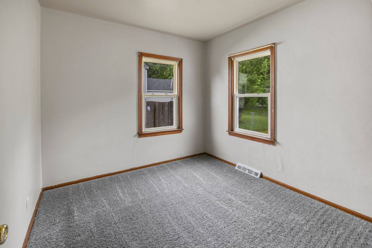 House for rent at 3934 54th St, Des Moines, IA 50310