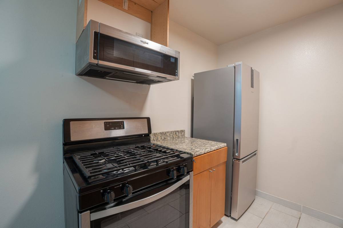Apartment for rent at 3055 N Oakland Ave, Milwaukee, WI 53211