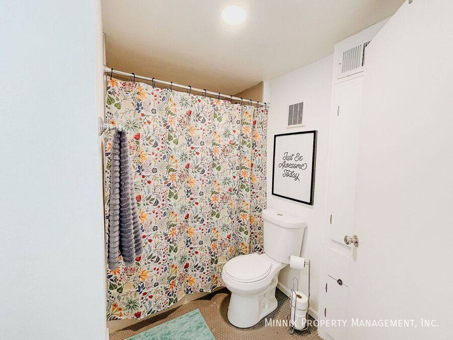 House for rent at 1602 Ave Y #B, Lubbock, TX 79401