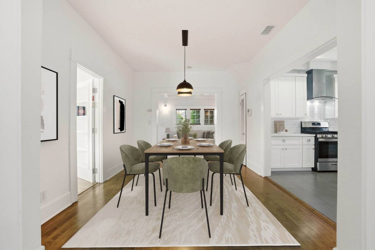 Apartment for rent at 1616 12th Ave, Los Angeles, CA 90019