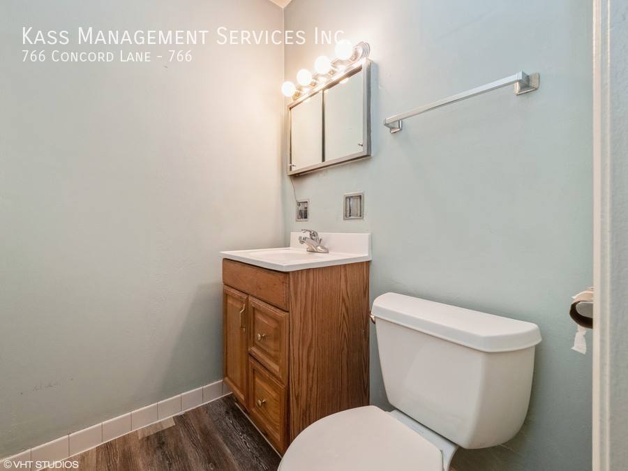 Townhouse for rent at 766 Concord Lane #766, Barrington, IL 60010