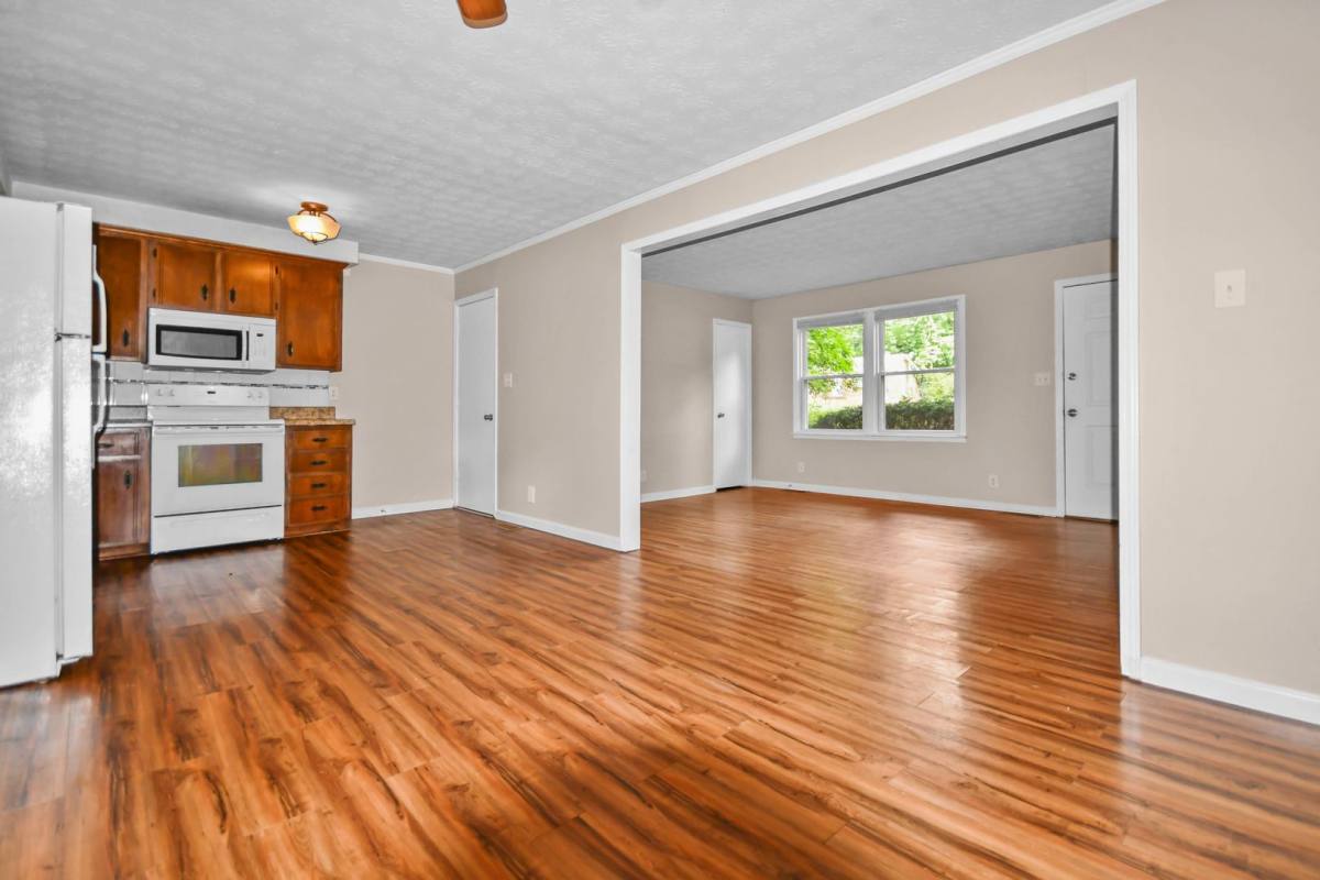 House for rent at 706 Kingsbury Rd, Clarksville, TN 37040