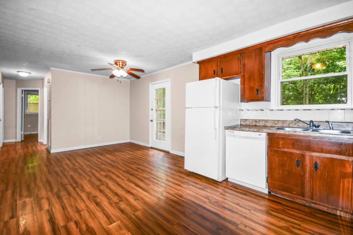 House for rent at 706 Kingsbury Rd, Clarksville, TN 37040