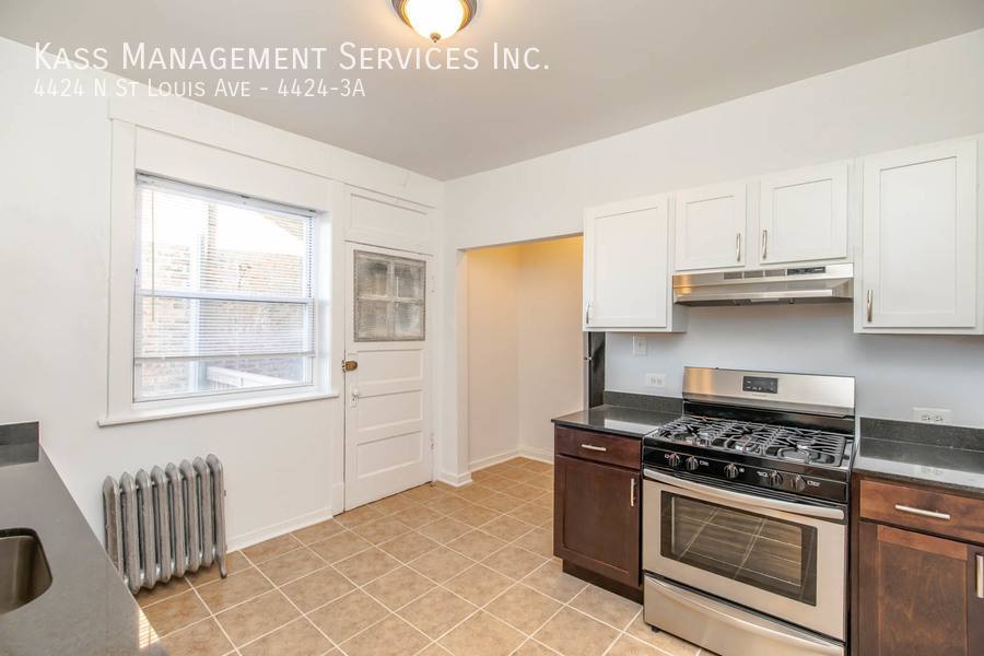 Apartment for rent at 4424 N St Louis Ave #3A, Chicago, IL 60625