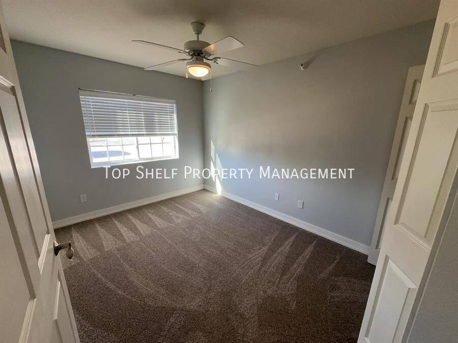 Townhouse for rent at 101 NW 8th St #105, Grimes, IA 50111