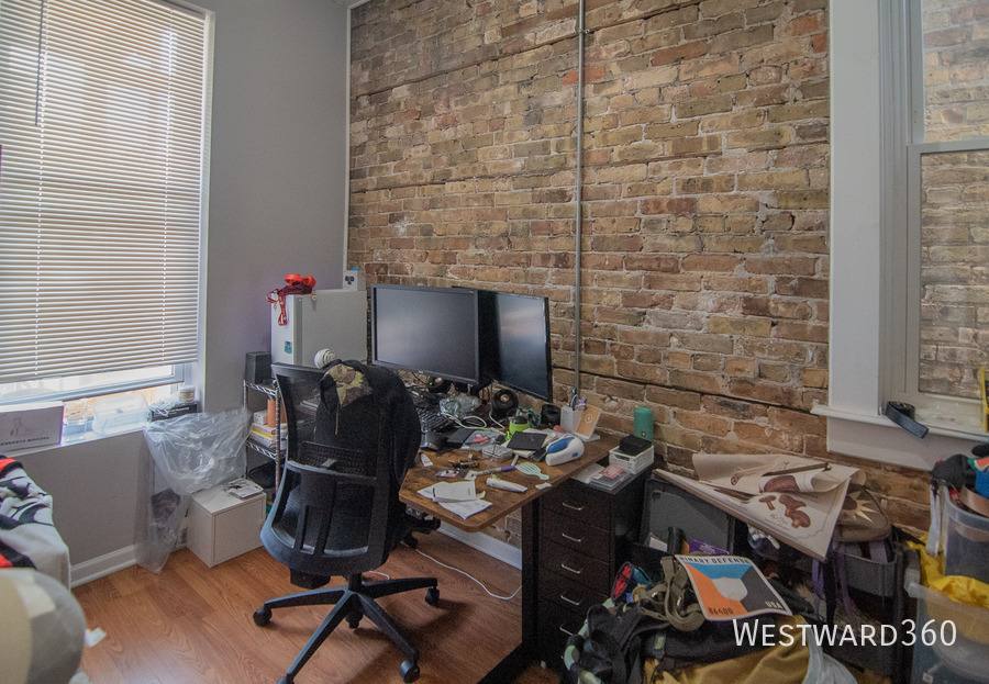 Apartment for rent at 1479 Huron #2R, Chicago, IL 60642