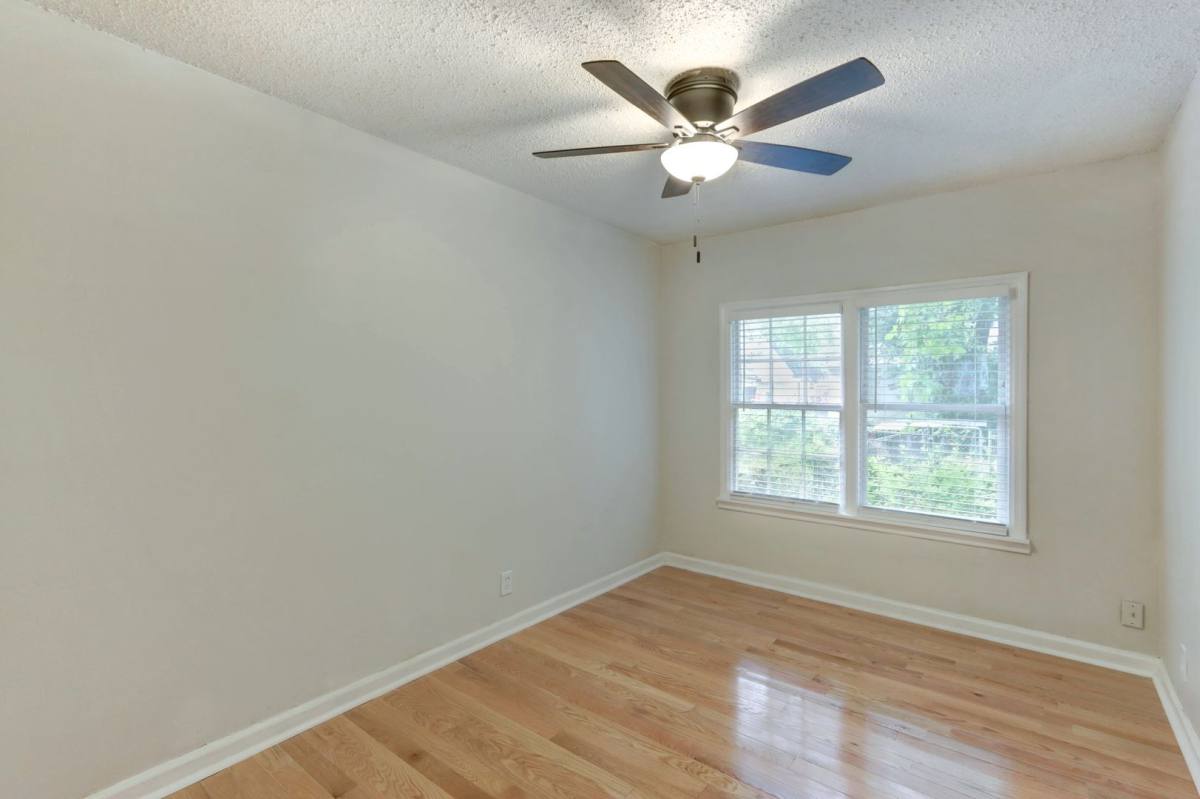 Apartment for rent at 1210 E 54th St, Savannah, GA 31404